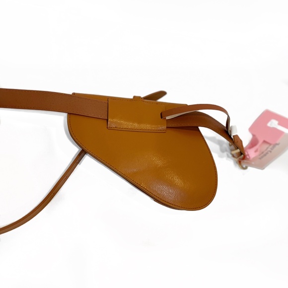 NWT Juicy Couture Cognac Belted Saddle Bag/Fanny Pack, Sz Med/Lg - Picture 7 of 15